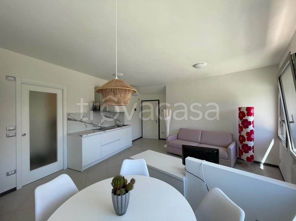 immagine annuncio 2 di 8