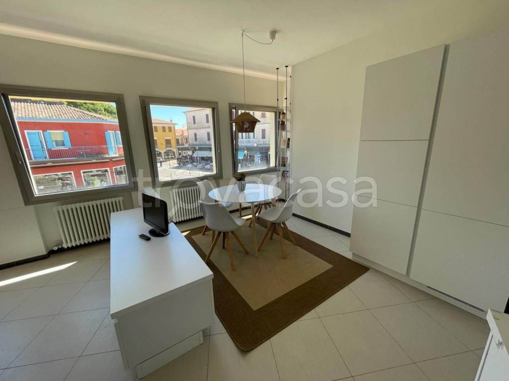 immagine annuncio 5 di 8