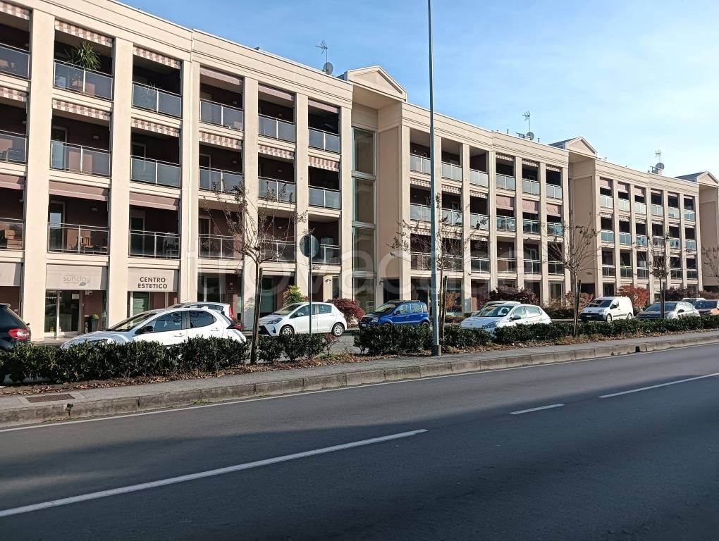 immagine annuncio 1 di 8