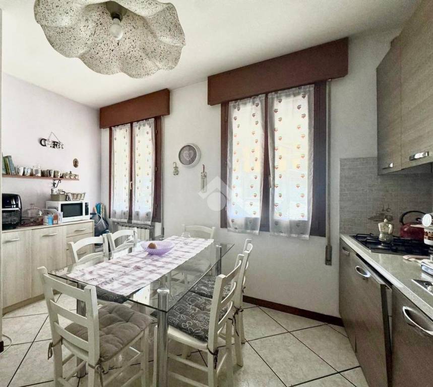 immagine annuncio 1 di 12