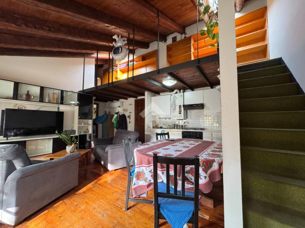 immagine annuncio 2 di 13