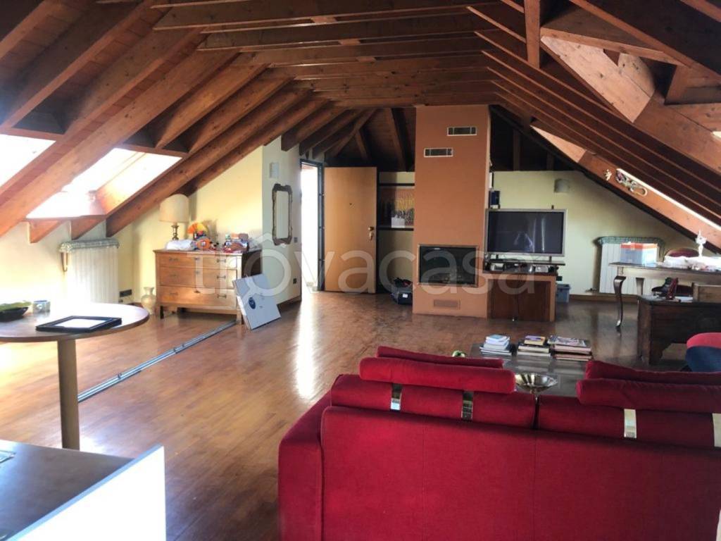 immagine annuncio 13 di 14