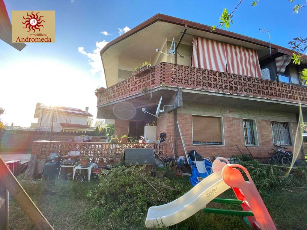 immagine annuncio 2 di 12