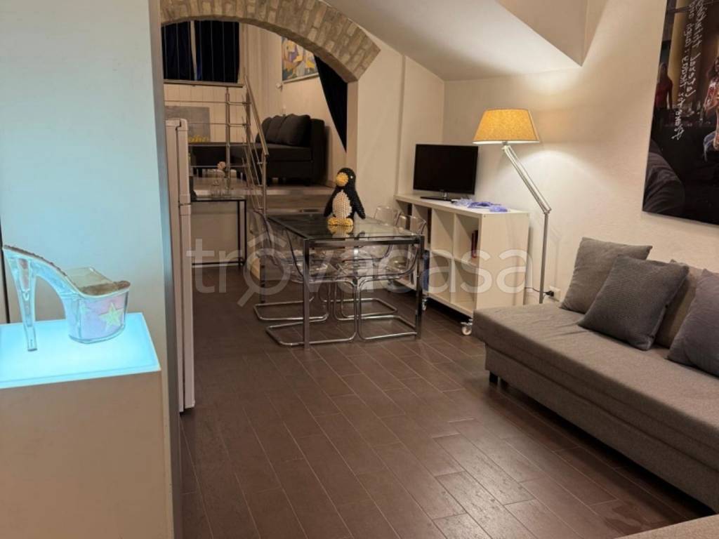 immagine annuncio 1 di 14