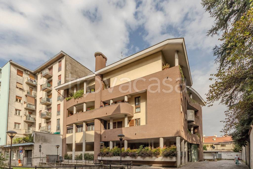 immagine annuncio 4 di 11