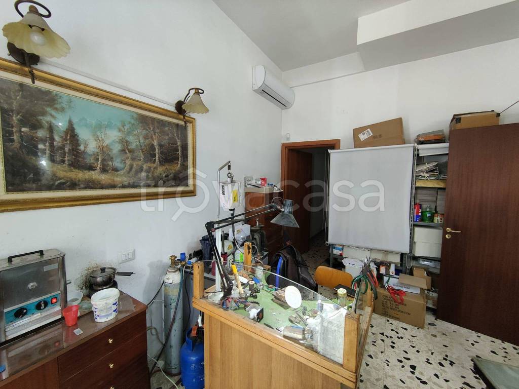 immagine annuncio 11 di 12