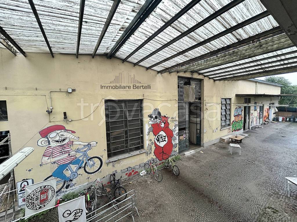 immagine annuncio 1 di 15