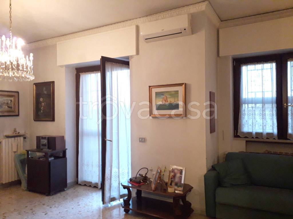 immagine annuncio 1 di 14