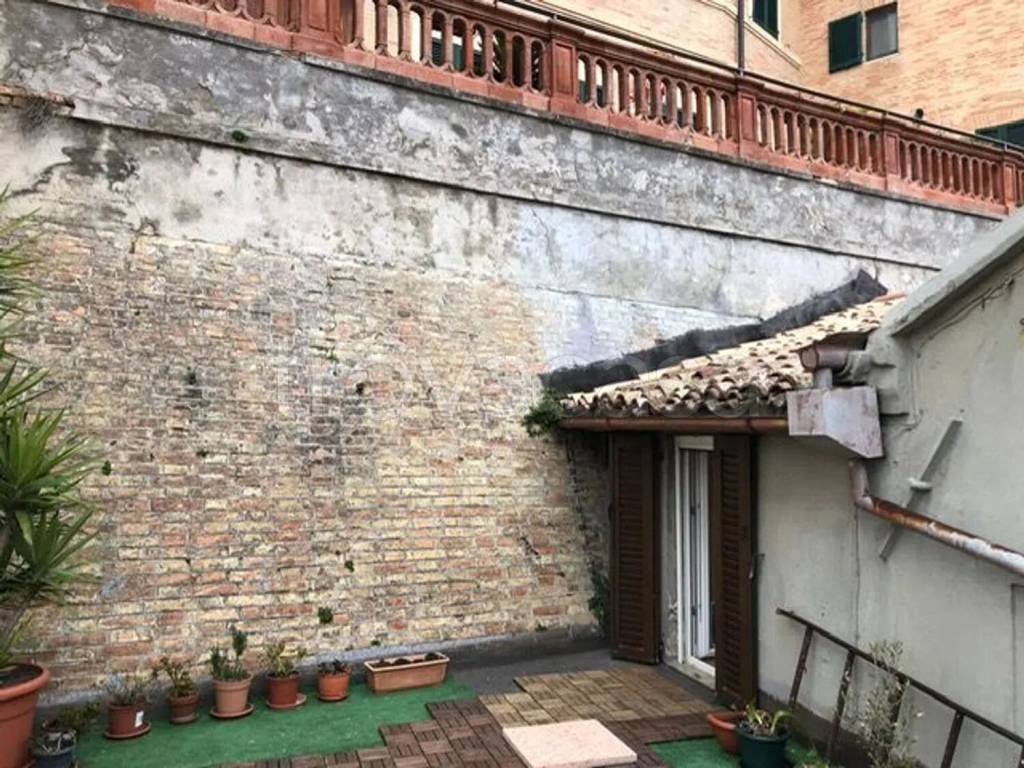 immagine annuncio 2 di 8