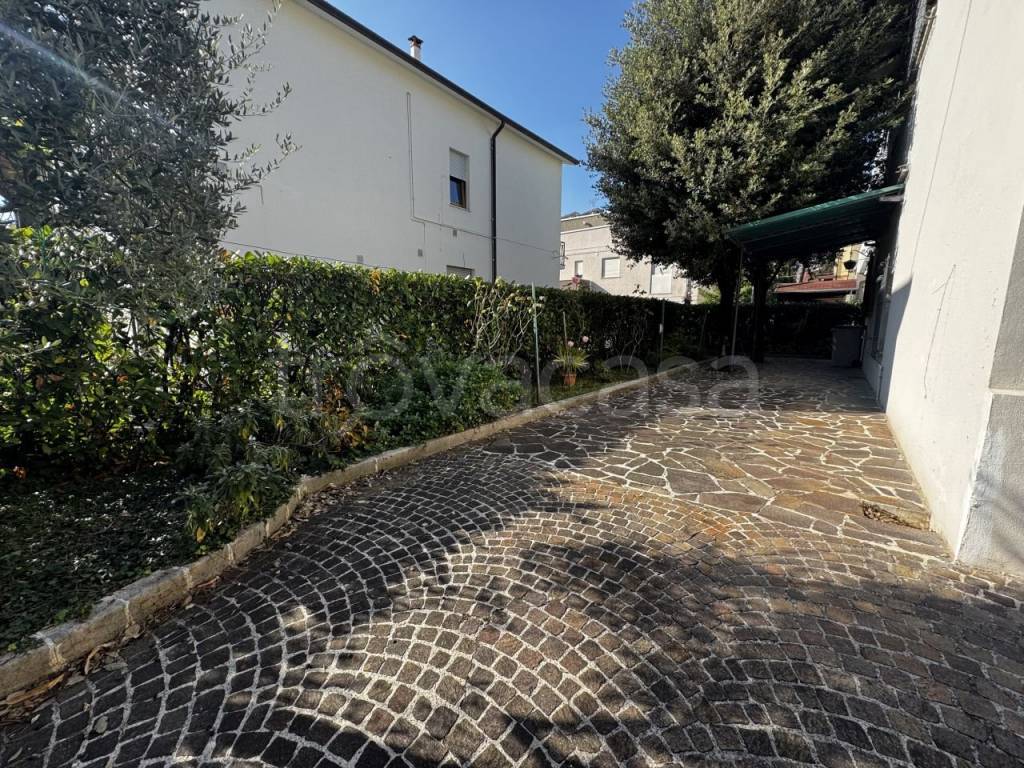 immagine annuncio 4 di 11