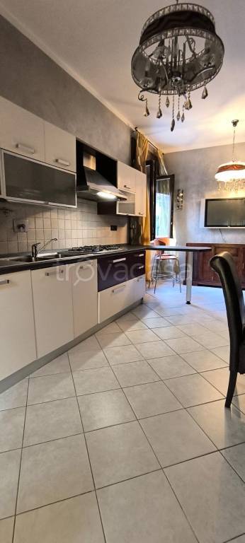 immagine annuncio 5 di 8