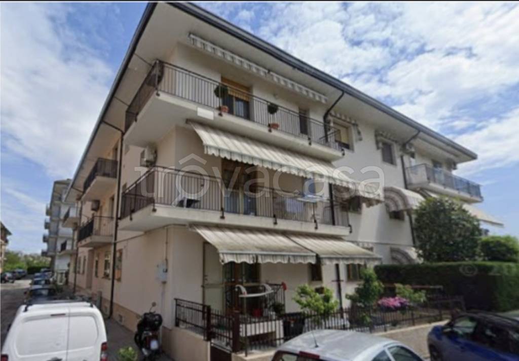 immagine annuncio 2 di 13