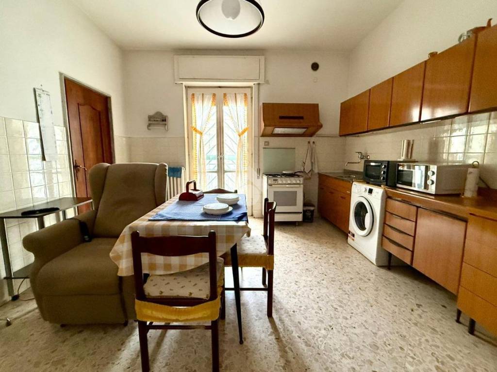 immagine annuncio 1 di 8