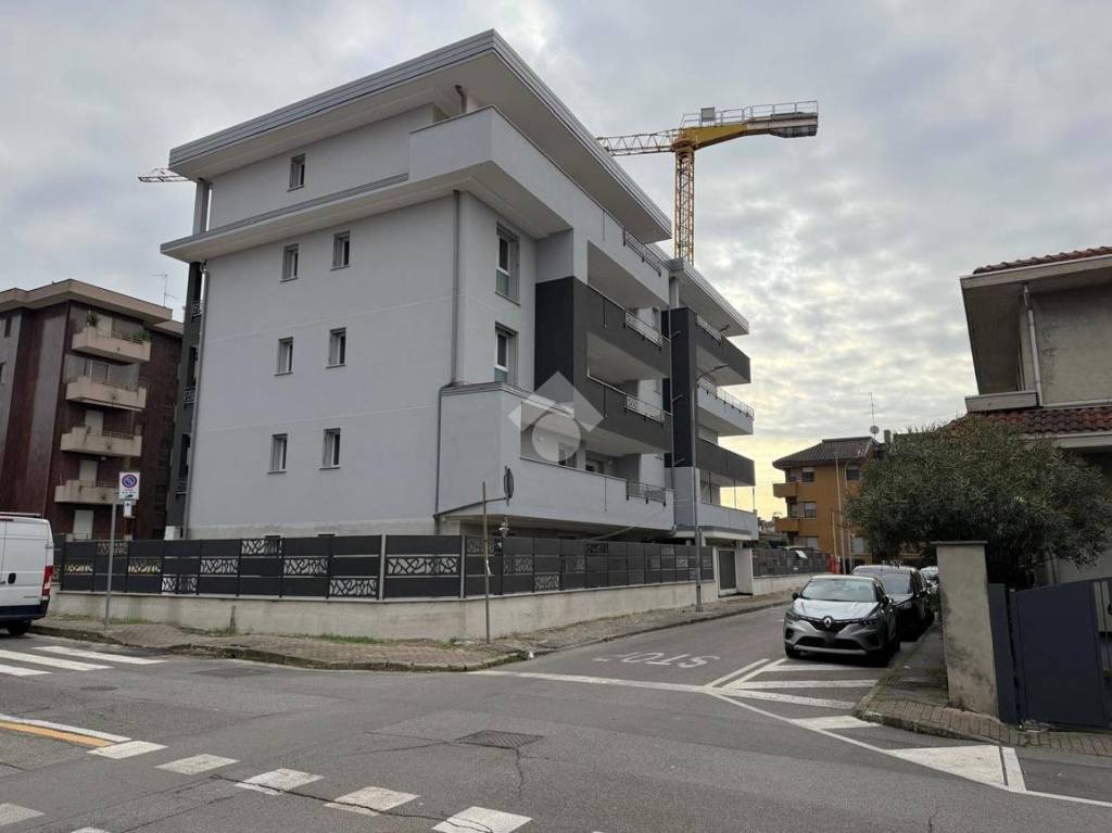 immagine annuncio 6 di 8