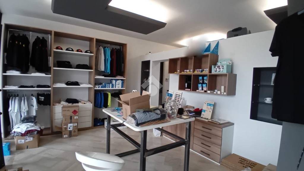 immagine annuncio 8 di 12