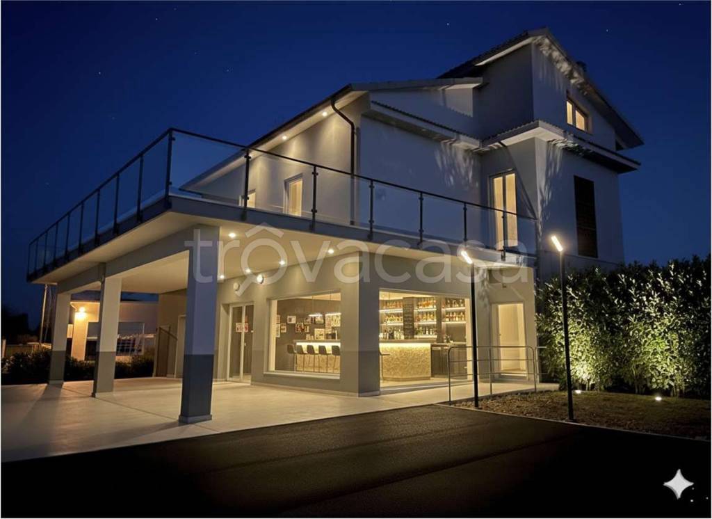 immagine annuncio 2 di 12