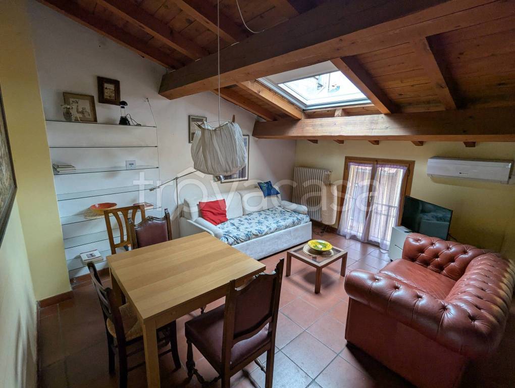 immagine annuncio 1 di 8