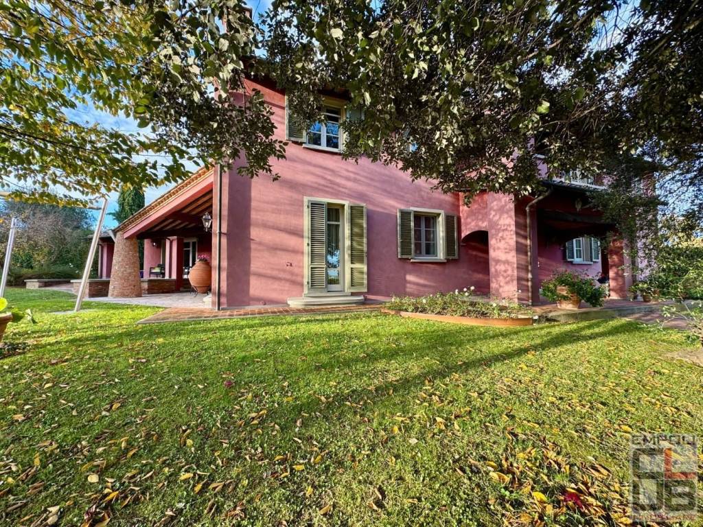 casa indipendente in vendita a Fucecchio