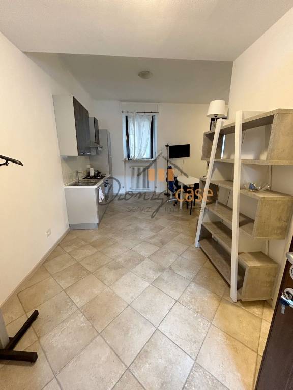 immagine annuncio 1 di 8