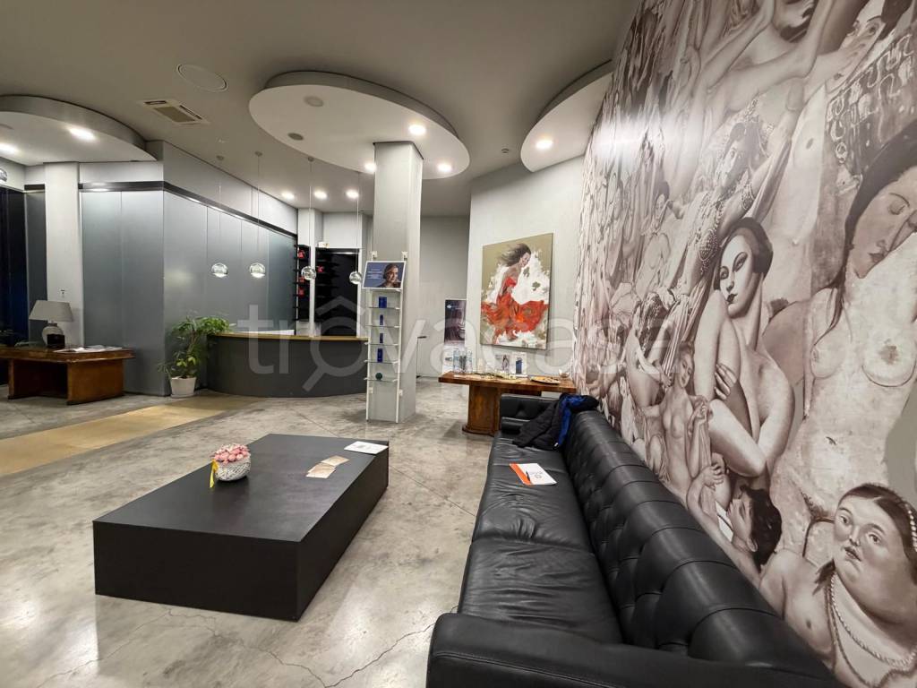 immagine annuncio 1 di 9