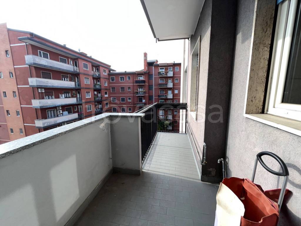 immagine annuncio 11 di 12