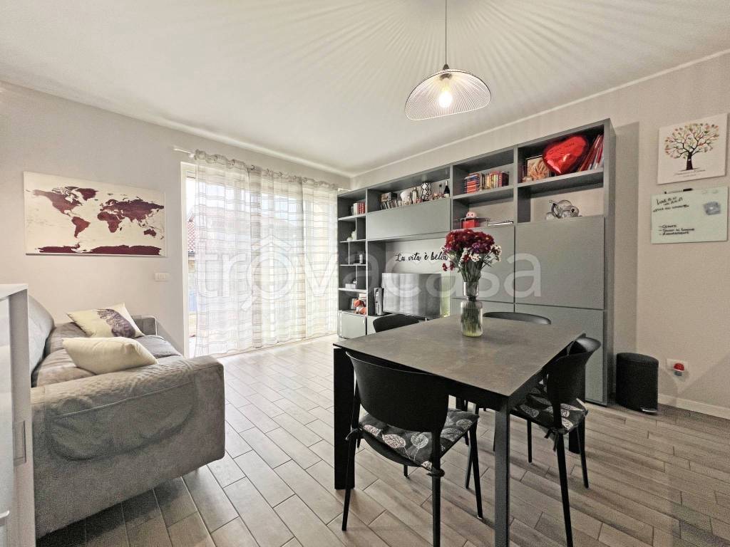 immagine annuncio 1 di 15