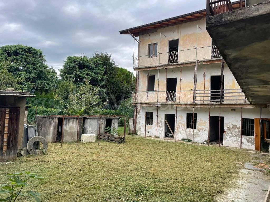 immagine annuncio 1 di 14