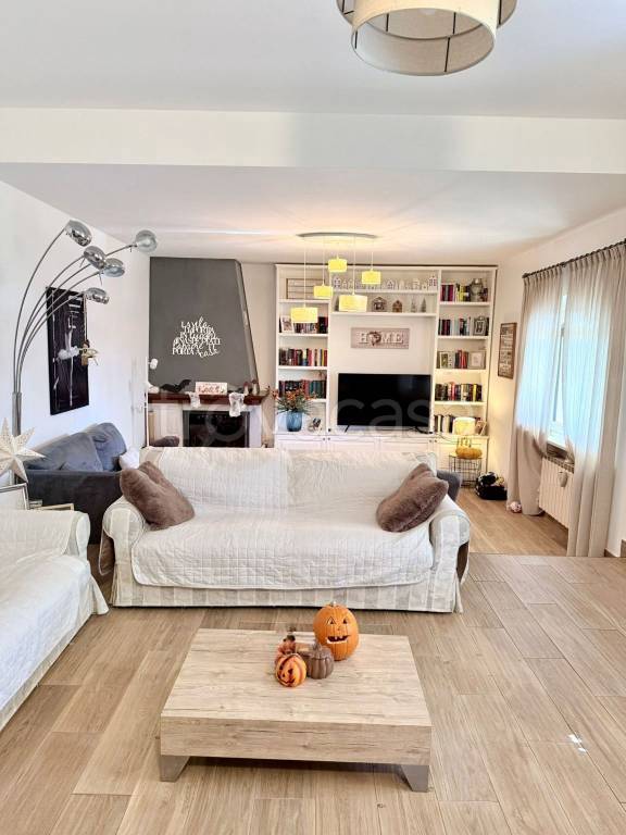 immagine annuncio 1 di 9