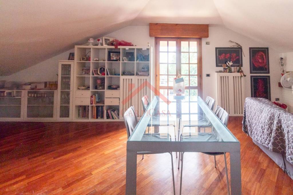 immagine annuncio 1 di 14