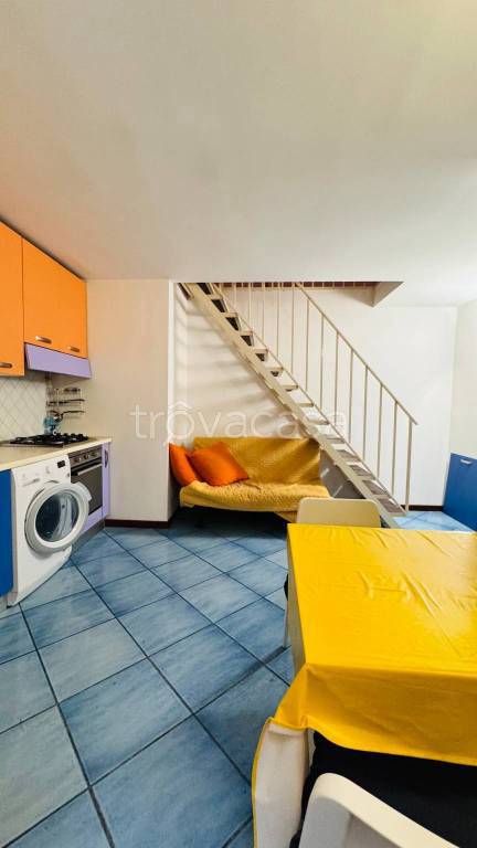 immagine annuncio 1 di 8