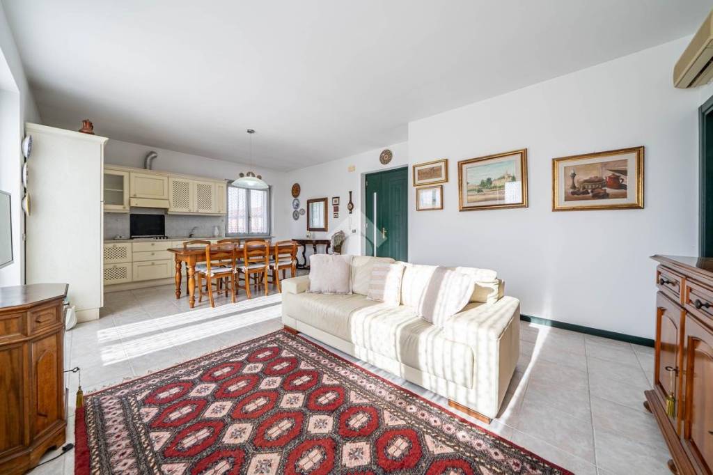 immagine annuncio 1 di 15