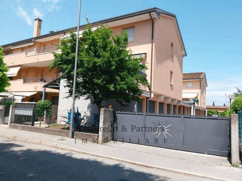 immagine annuncio 2 di 8