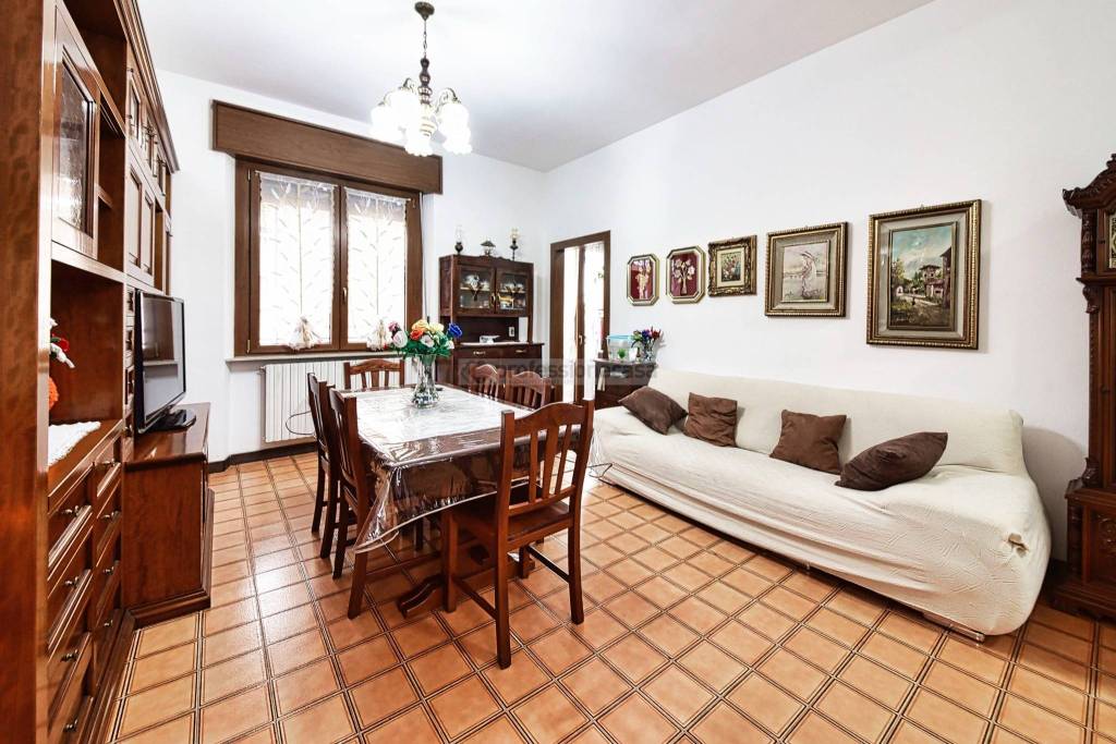 immagine annuncio 1 di 14