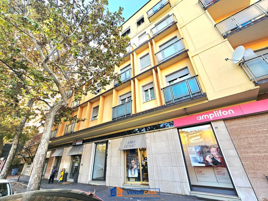 immagine annuncio 1 di 12