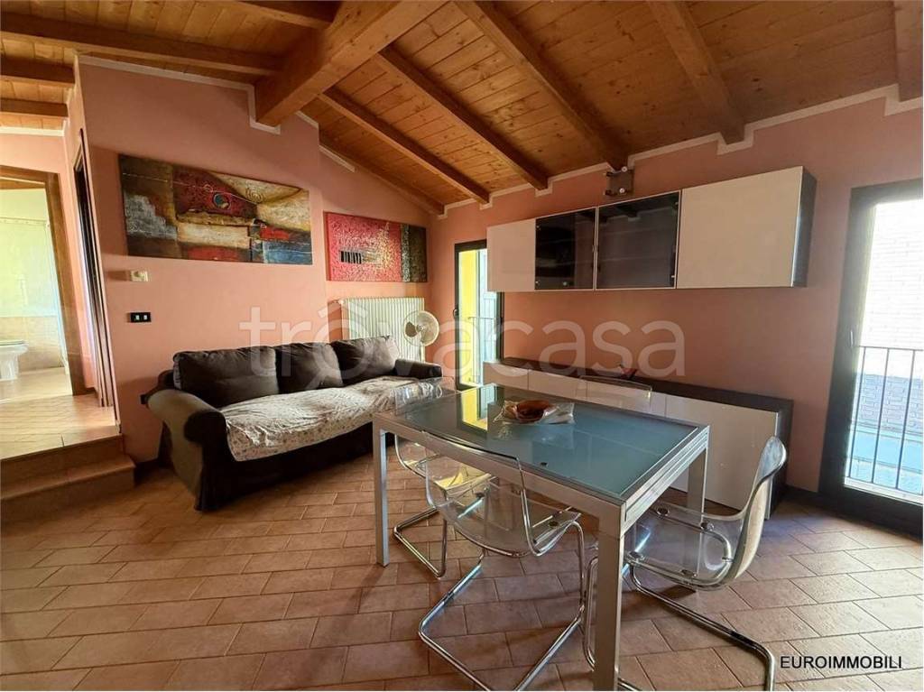 immagine annuncio 1 di 14