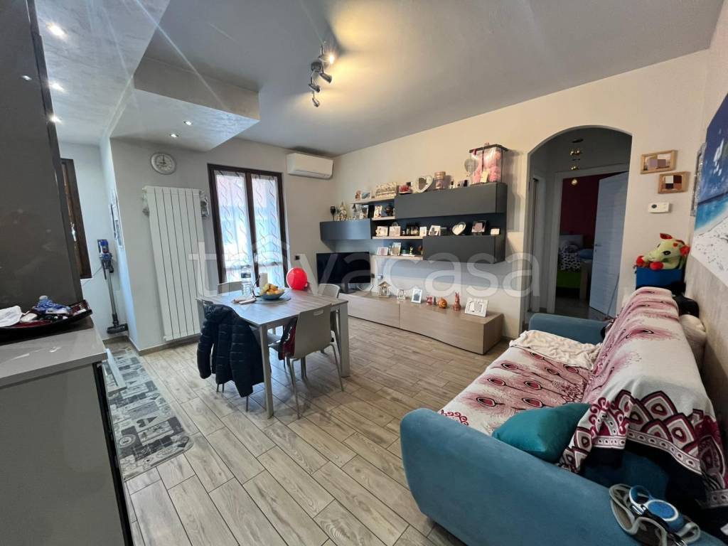 immagine annuncio 1 di 13