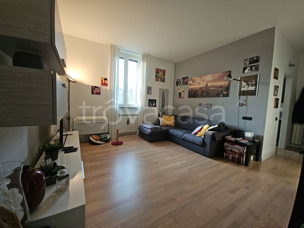 immagine annuncio 2 di 12