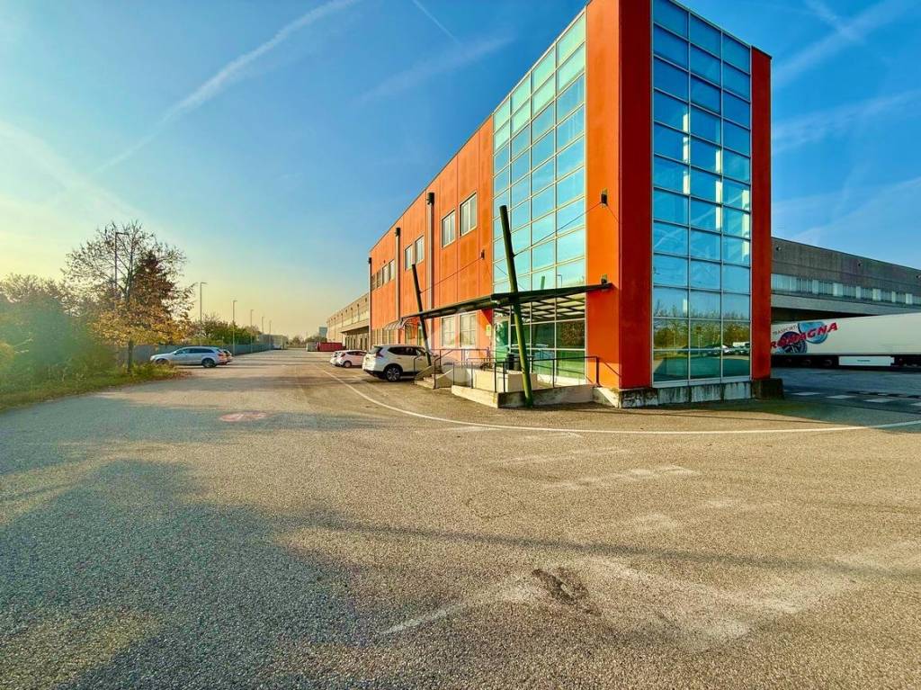 immagine annuncio 1 di 15