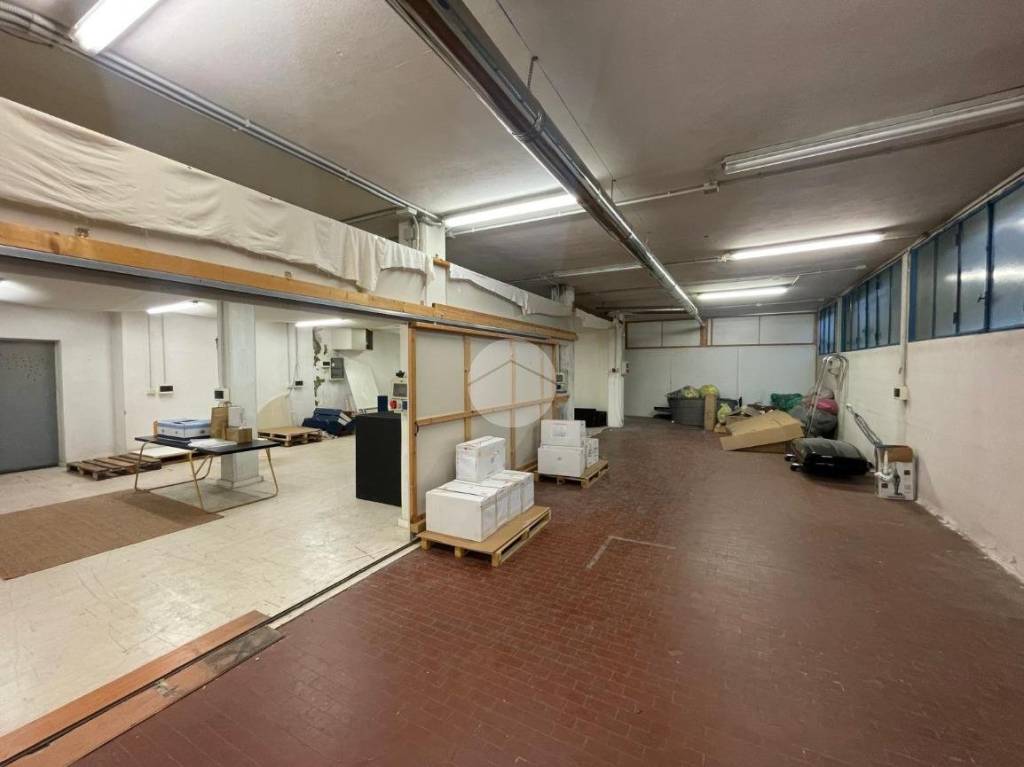 immagine annuncio 11 di 12