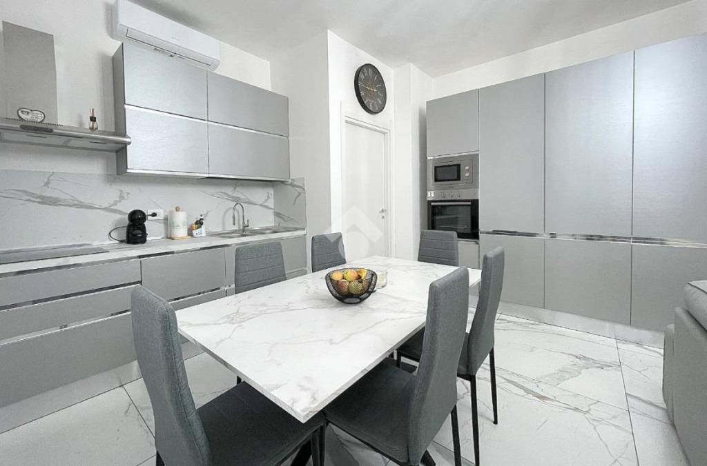 immagine annuncio 1 di 12