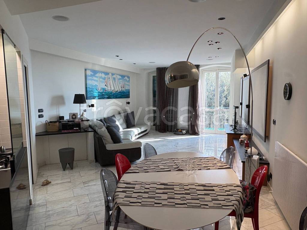 immagine annuncio 3 di 8