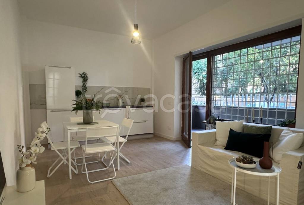 immagine annuncio 5 di 8