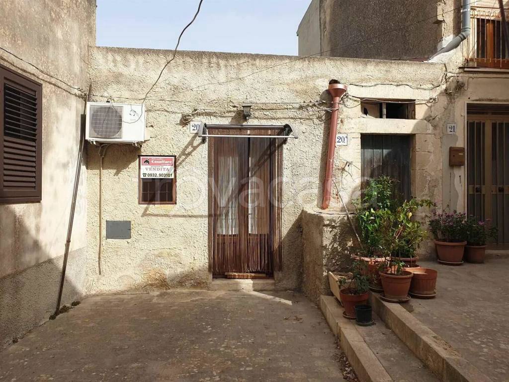 immagine annuncio 1 di 8