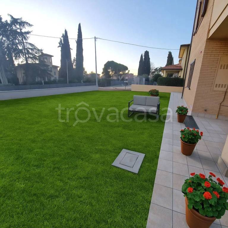 immagine annuncio 1 di 14