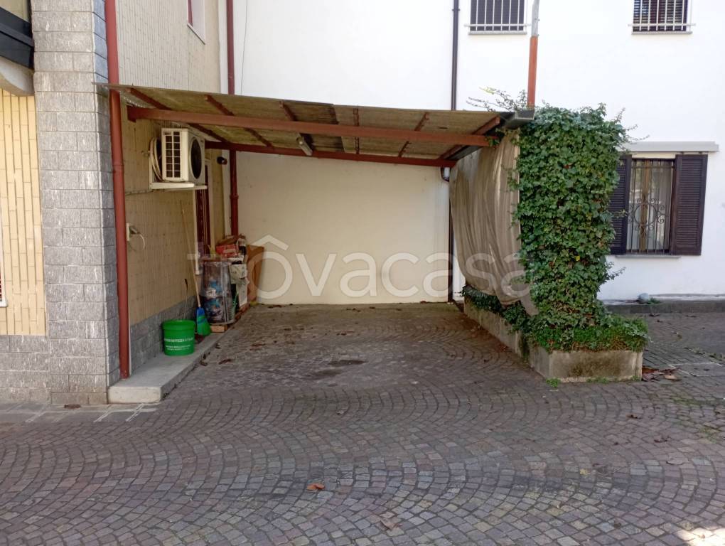 immagine annuncio 5 di 8