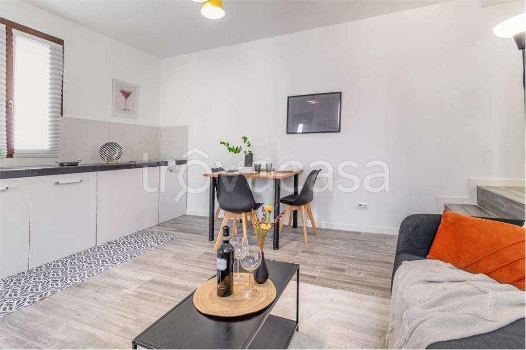 immagine annuncio 1 di 11