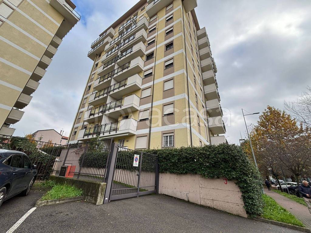 immagine annuncio 14 di 15