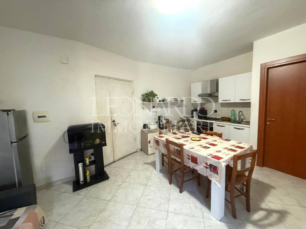 immagine annuncio 1 di 8