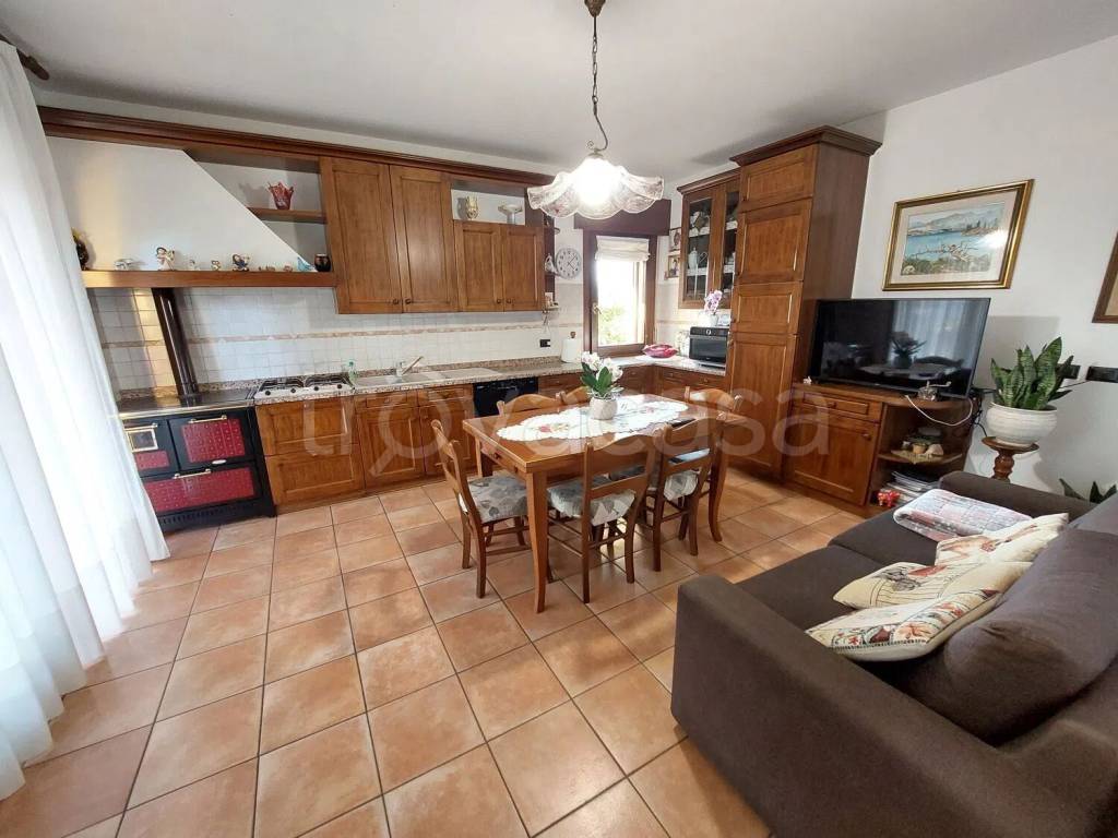 immagine annuncio 2 di 12