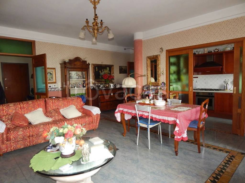 immagine annuncio 1 di 8